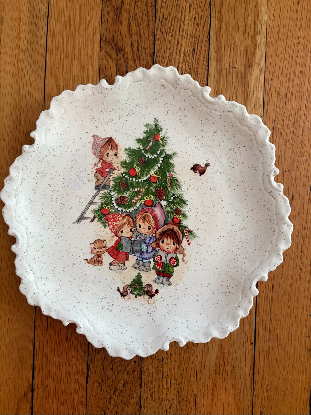 Vintage Christmas Tree Ceramic Plate w. Children Retro 70s MCM cottage-core